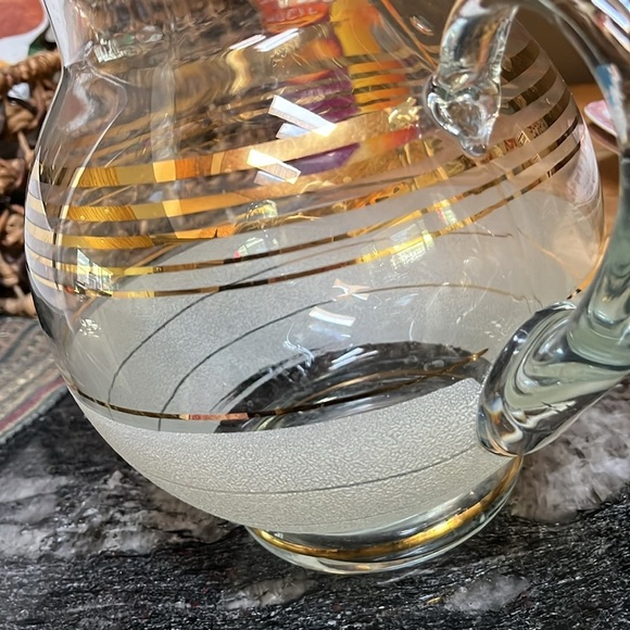 MCM Elegant Vintage Glass Pitcher with Gold Stripes 8" Tall - Picture 6 of 8